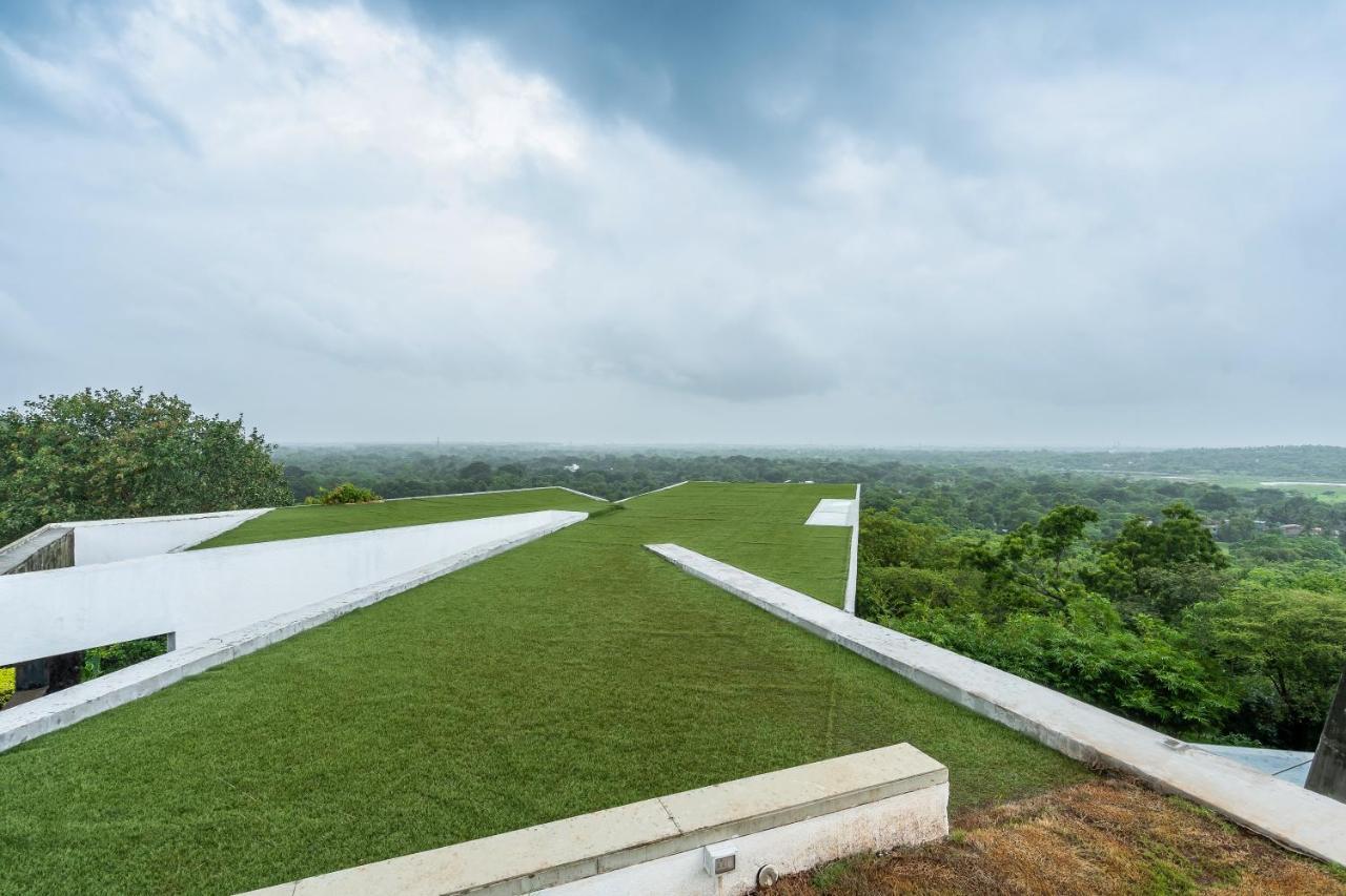 Lohonostays Villa Ekanta アリバグ エクステリア 写真